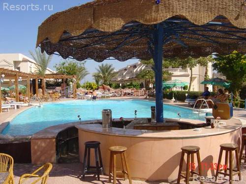 Waves Resort Hotel 10